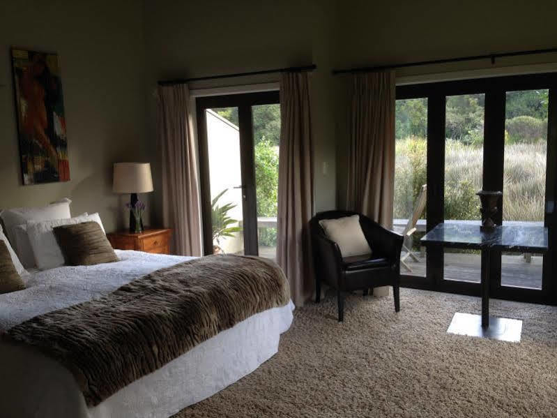 Tawharanui Lodge Warkworth Exterior foto